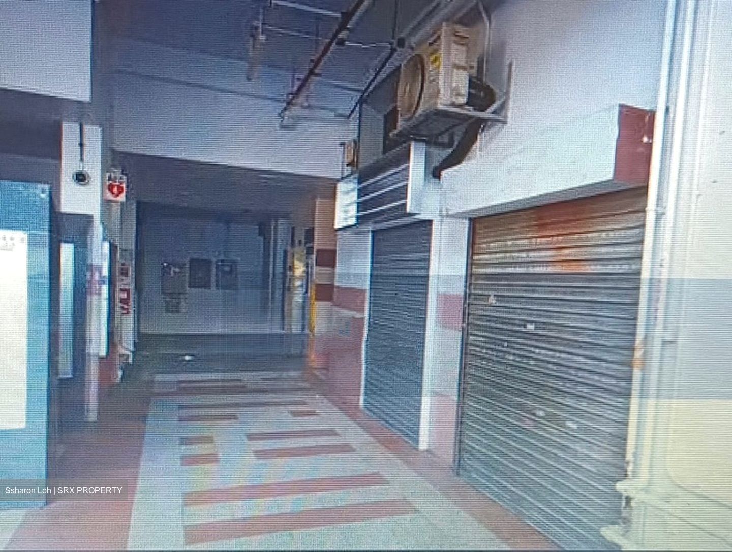 Boon Lay Shopping Centre (D22), Retail #485371871